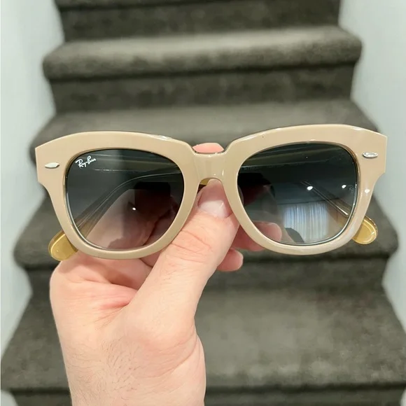 NEW Ray-Ban RB2186 State Street Square Sunglasses Nude With Gradient Blue Lenses - Picture 3 of 4